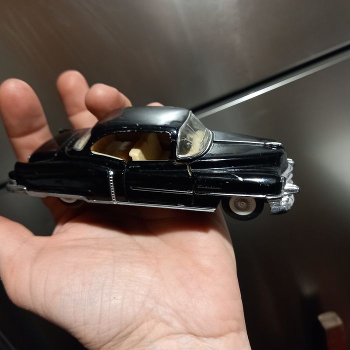 Машинка металлическая коллекционная 1953, Cadillac series 62, 1÷43, ик