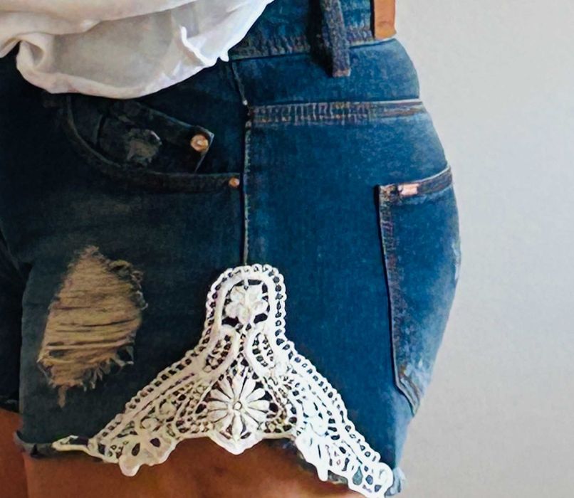 Shorts de ganga elástica