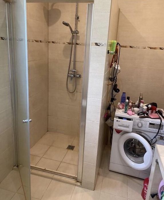 Продається просторий двоповерховий будинок у селі Ярок — ідеальне поєд