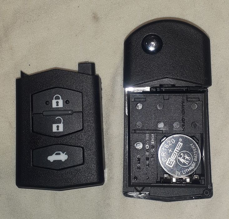 Ключ пульт для Mazda