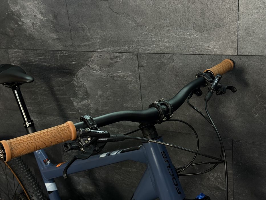 Focus Jam двопідвісний велосипед Fox