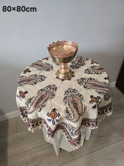 Toalha Decorativa Ghalamkar 80×80 cm – Artesanato Persa | 20 €