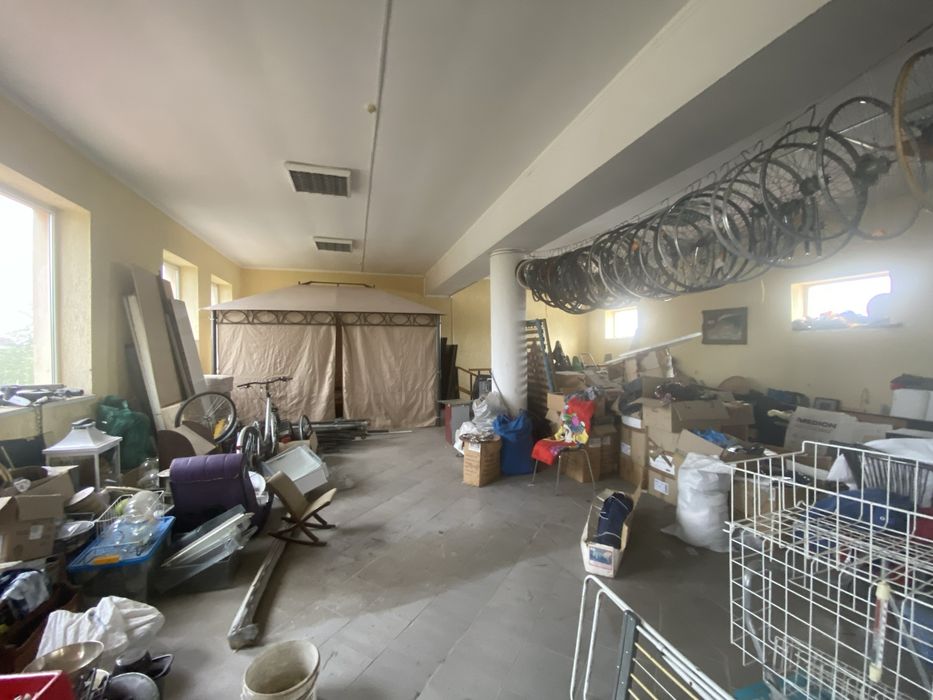 Продаж комерційного приміщення на оптовому