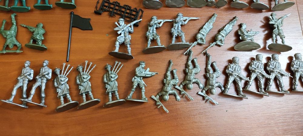 Набір солдатиків