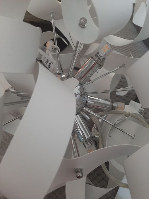 Żyrandol lampa 9 led cieple