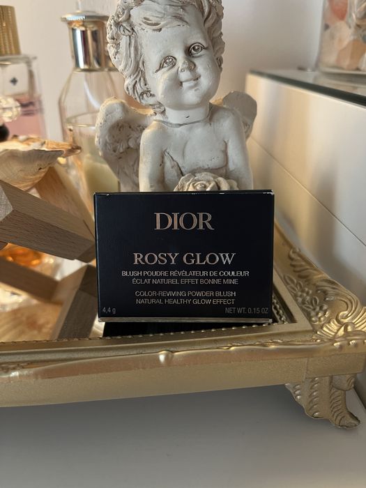 Róż Dior Backstage