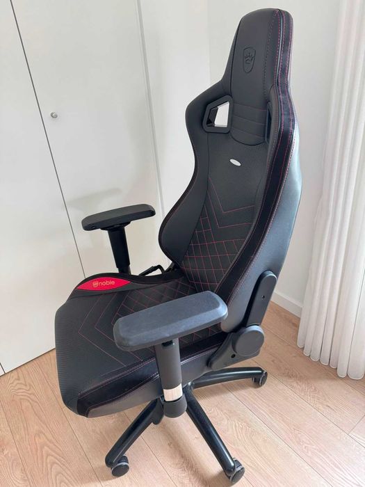 Cadeira gaming NobleChairs