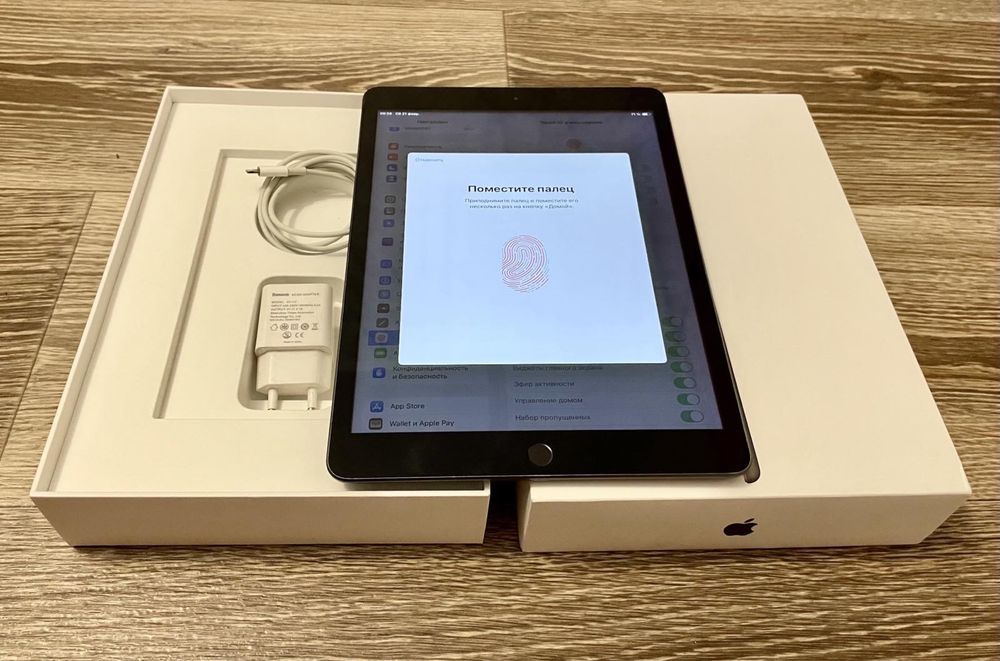 Apple iPad 8 Space Gray 2022