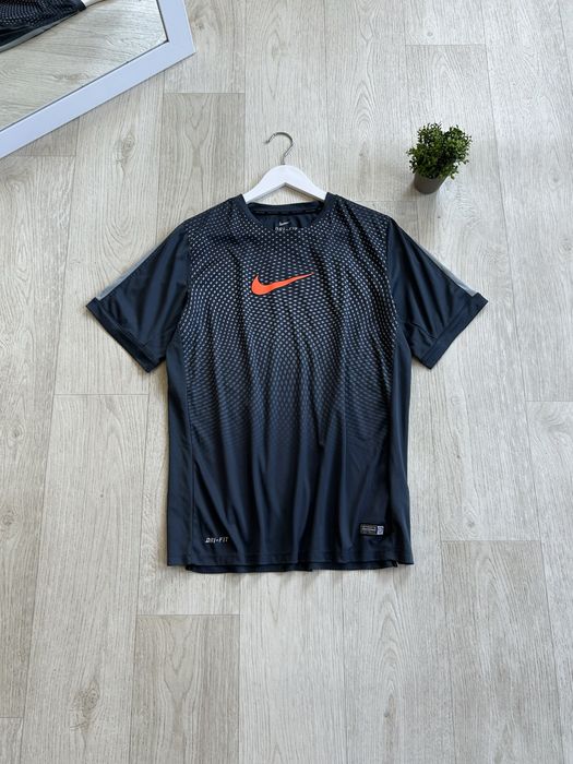 Nike Dri-Fit Big Logo Tee Shirts Sportswear Football Спортивна футболка оригінал спортивная оригинал опт
