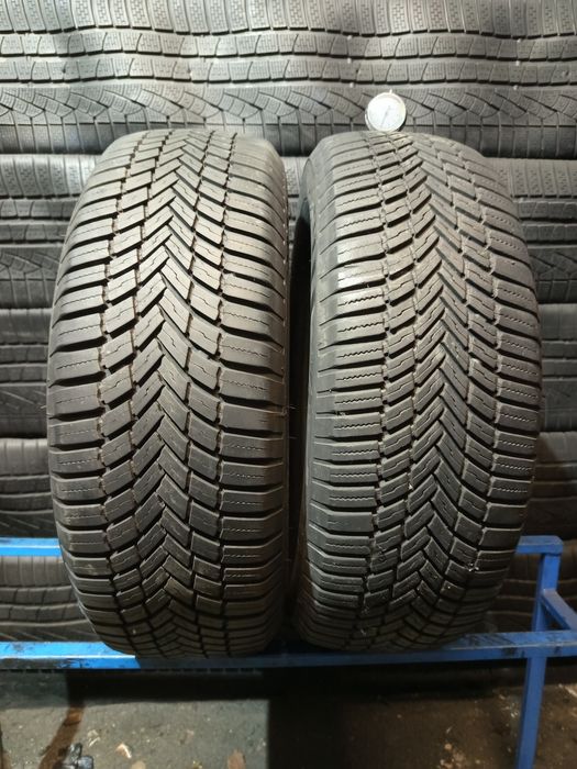 215/65R16 Bridgestone WeatherControl A005