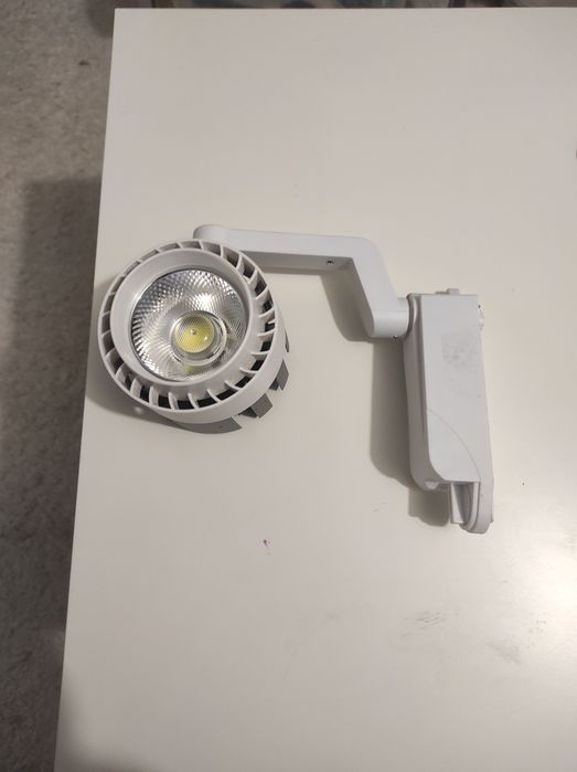 Светильник трековый поворотный LED KW-53/20W NW WN/BK