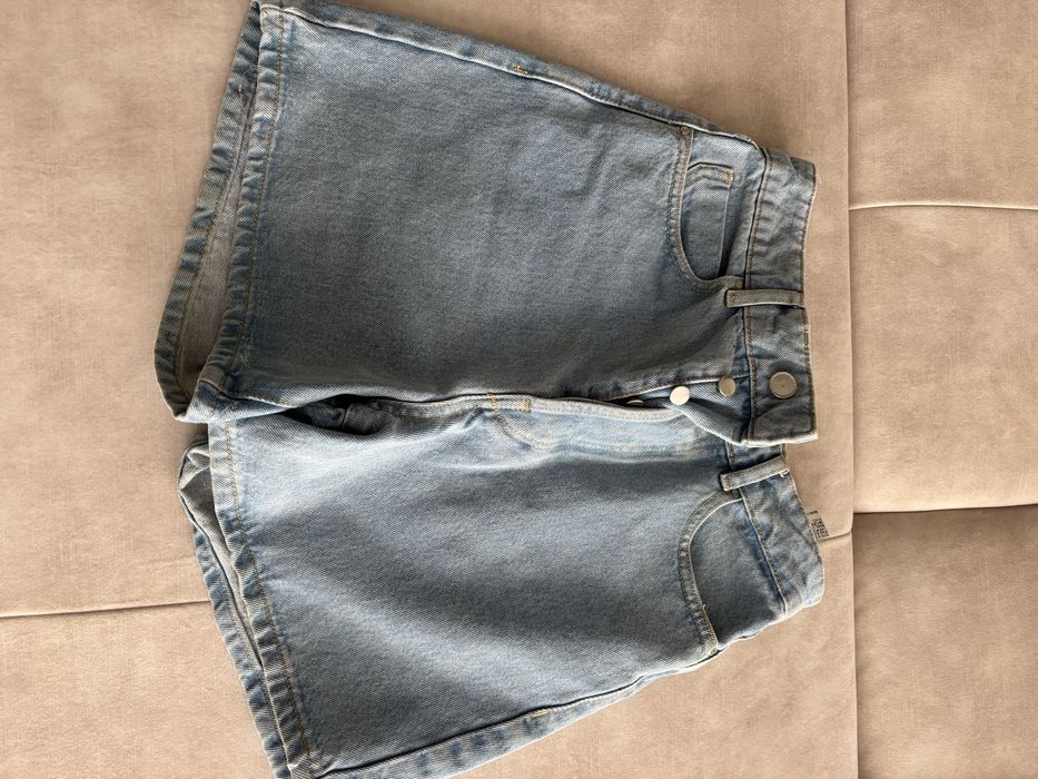 Шорти Zara розмір 26 (2 моделі)