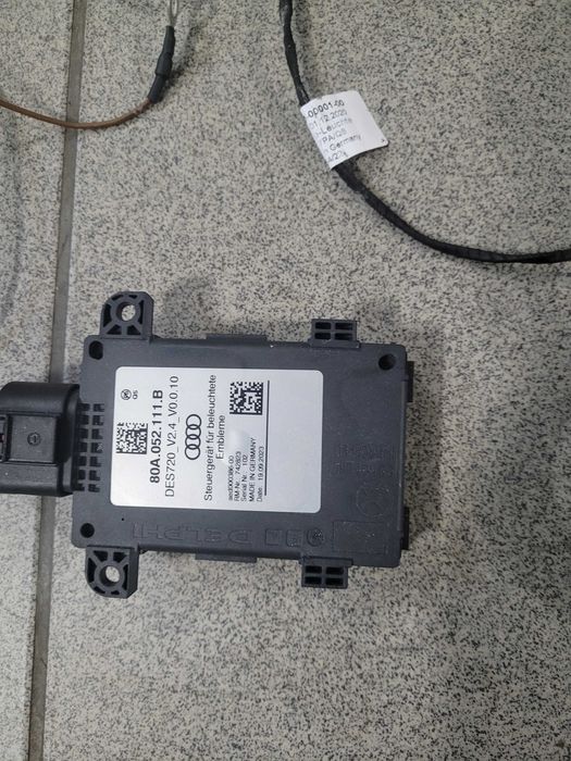 Оригінальні підсвічені кільця Audi Q5/SQ5 2021-2025