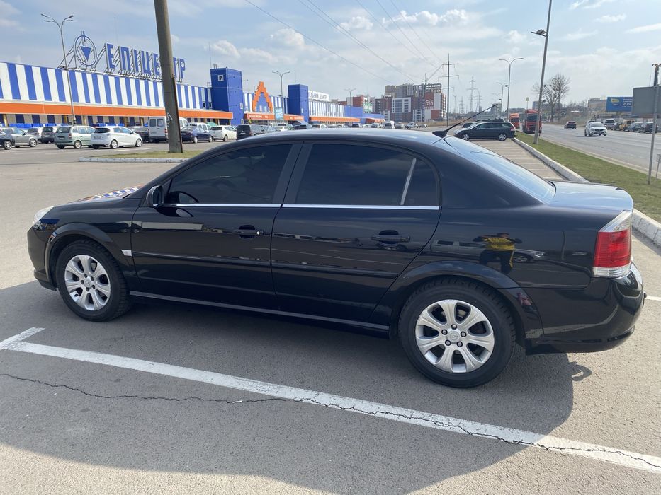 Продаю власний автомобіль