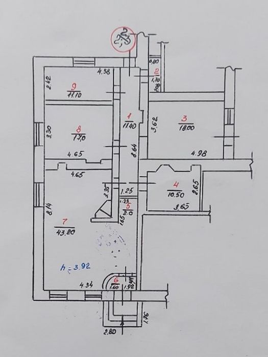Продажа фасадного помещения под офис в центре города