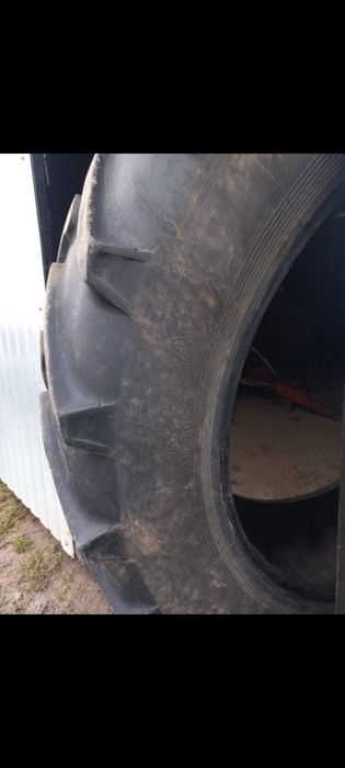 Шини колеса до трактора МТЗ 82