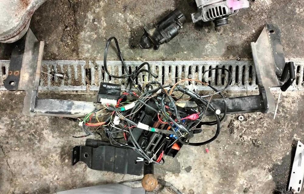 hak kompletny opel vectra C, signum  kombi/sedan/hatchback