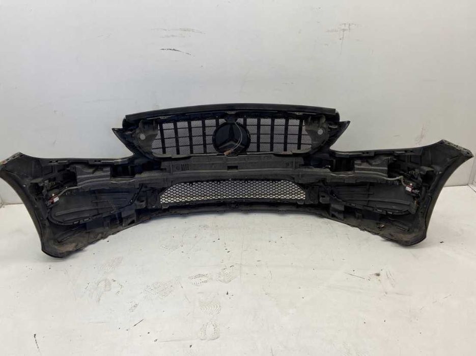 Бампер перед Mercedes С W205 AMG мерседес передній