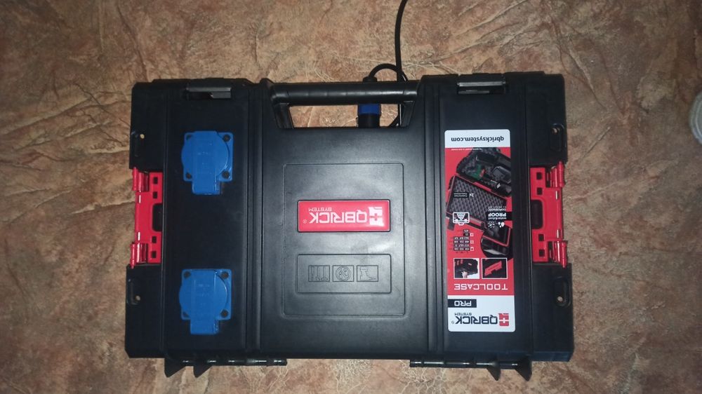 Продам портативну електростанцію