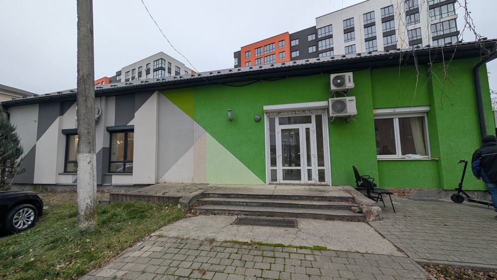 Приміщення в топовій локації в центрі в оточенні нових ЖК, 50 квт