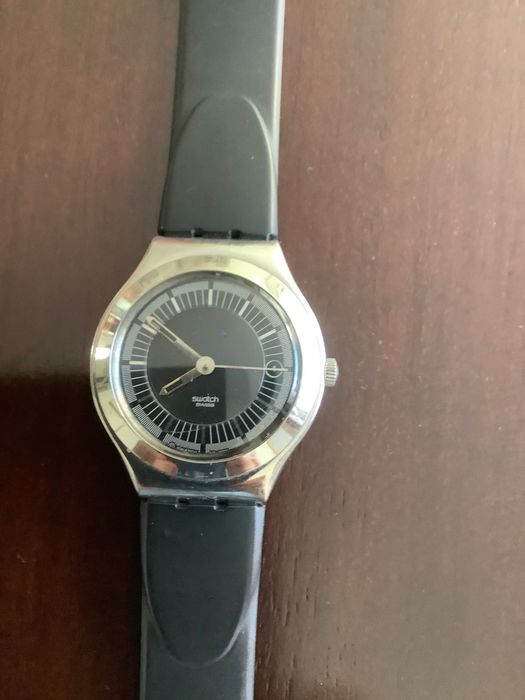 Relógio Swatch clássico