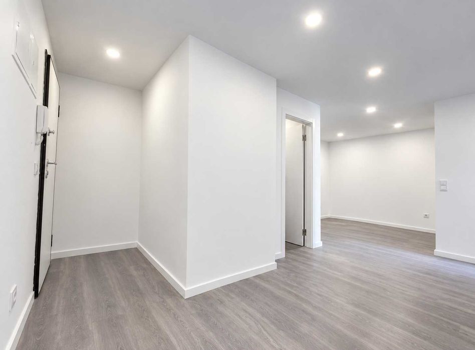 Apartamento T2 à venda na Rua Jardim de São Bernardo, Setúbal