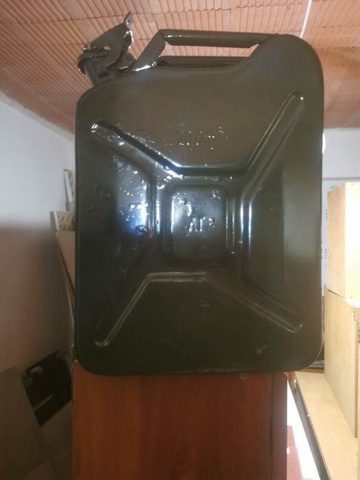 Lampa  walizka karnister prl