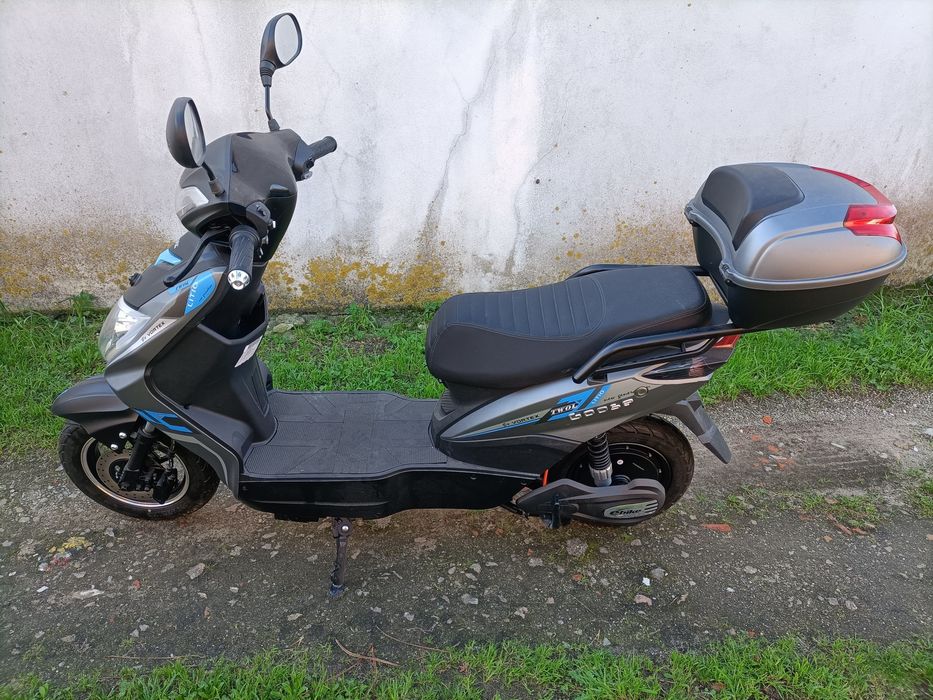 Scooter elétrica two goose