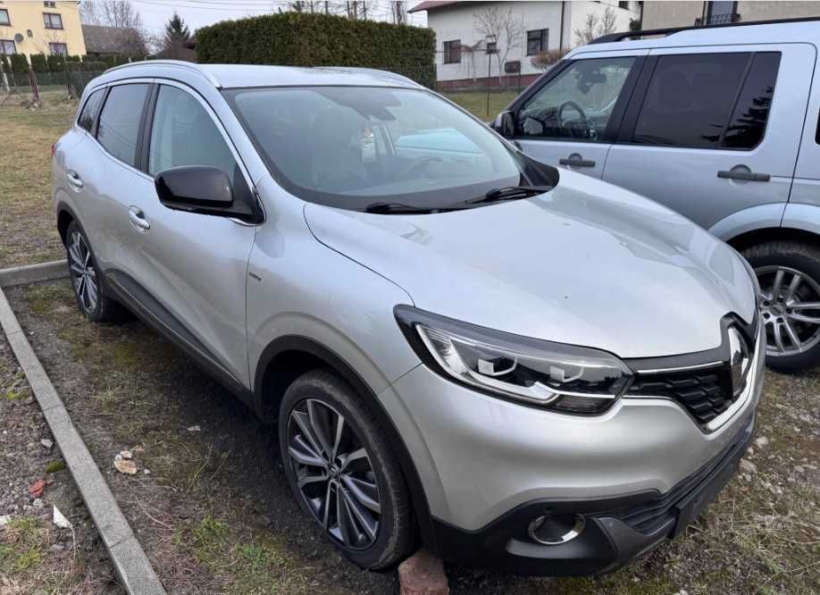 Бампер Renault Kadjar Запчастини Renault Kadjar Розборка четверть