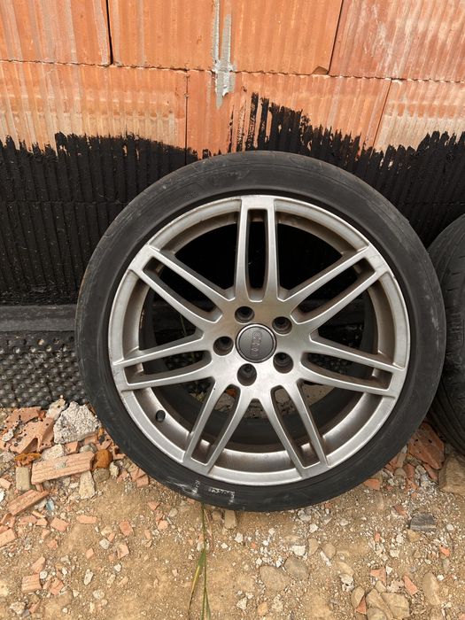 Audi A4 felgi 18 cali s-line