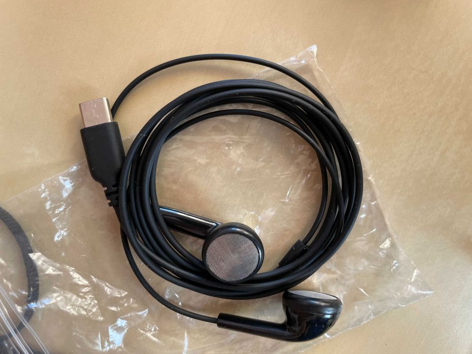 Odtwarzacz MP3 MP4 zegarek 32 Gb bluetooth dyktafon + słuchawki