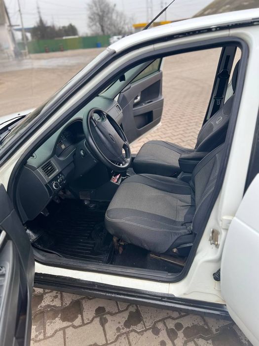 Приора в шикарном состоянии