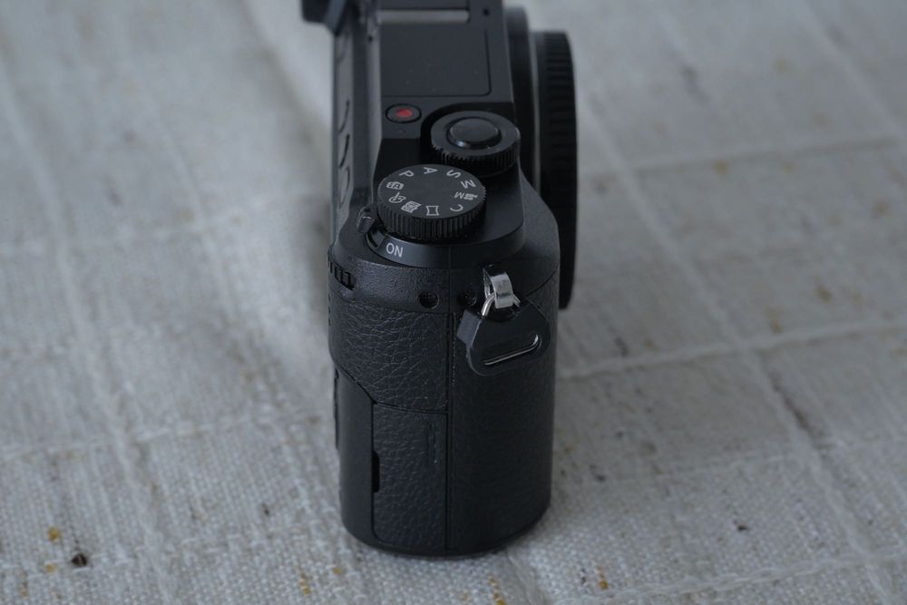 Panasonic Lumix GX80 (GX85) Preto