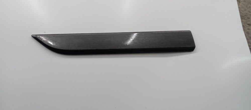 Накладка на праву дверь Ford Transit custom