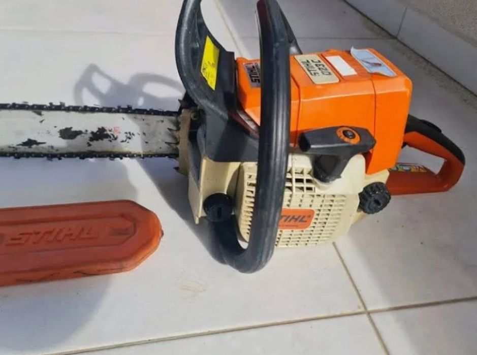 Vendo ou troco motosserra stihl 023