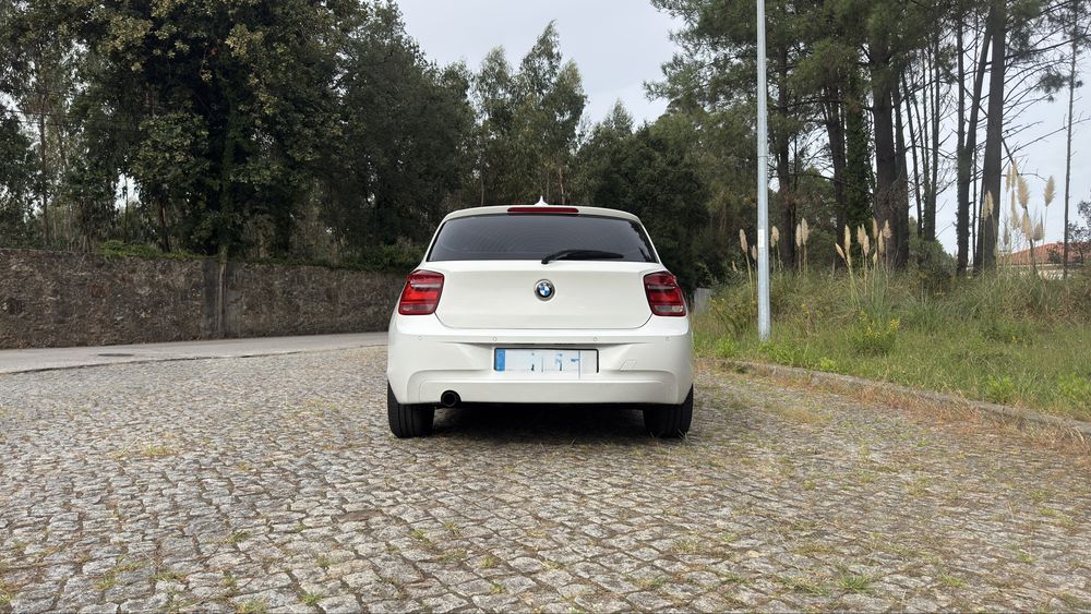 BMW F21 116i branco