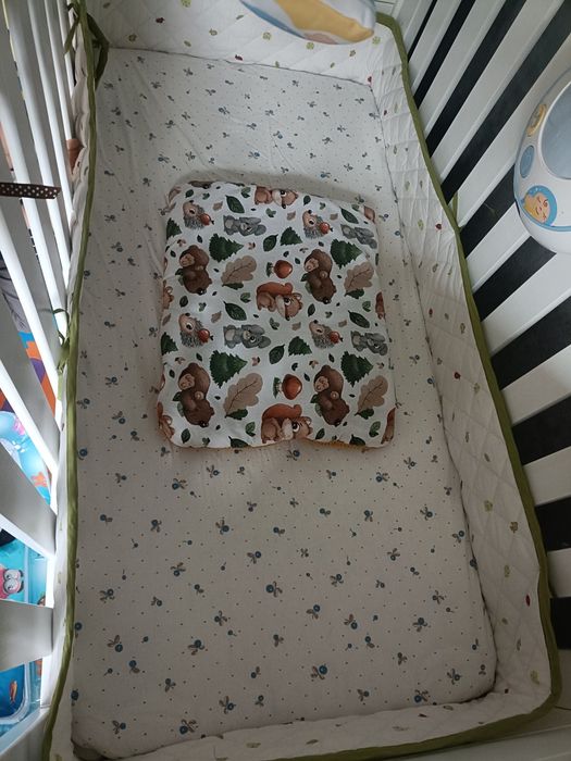 Ochraniacz do łóżeczka