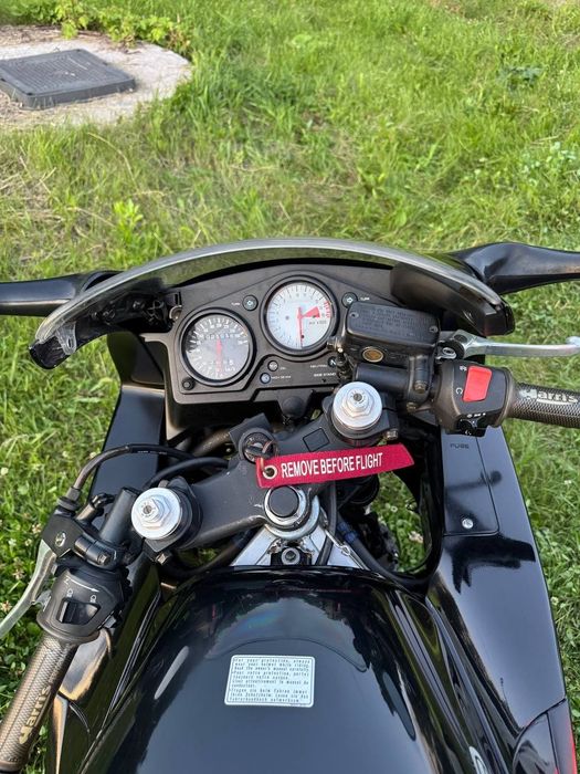 Мотоцикл CBR 600 f3