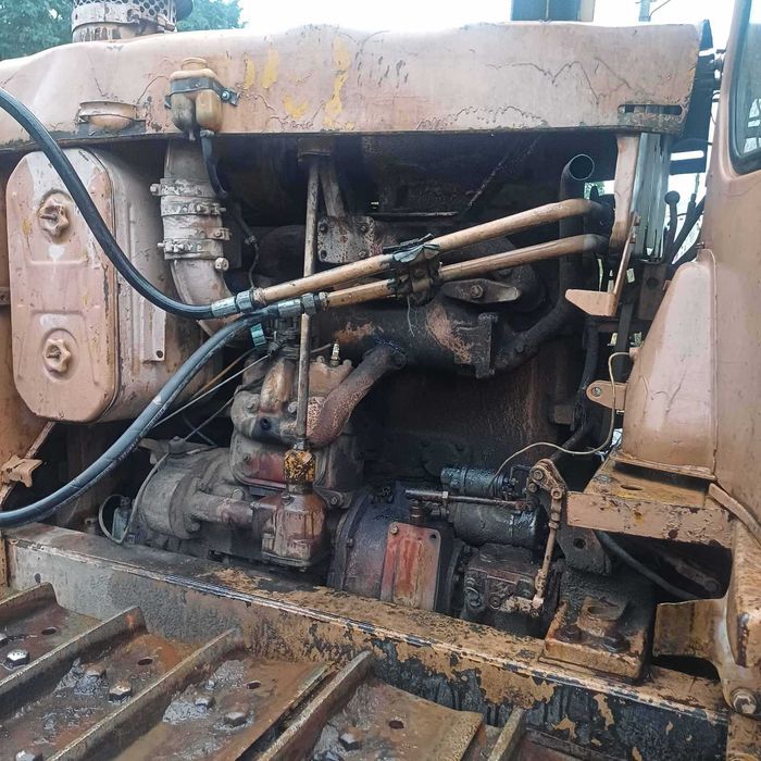 продам бульдозер т170