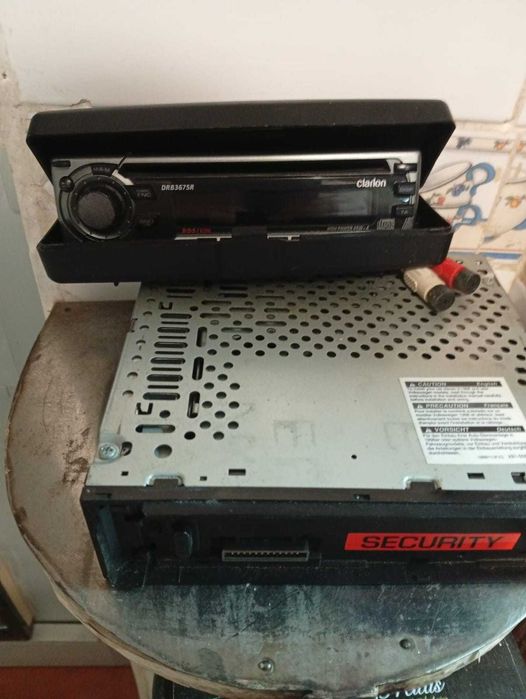 Auto Radio Clarion