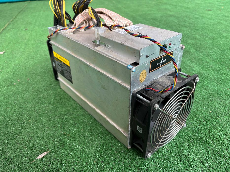 ASIC-майнер Bitmain Antminer модель L3+