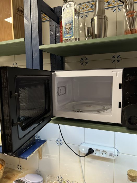 Forno Micro-ondas IKEA preto – bom estado