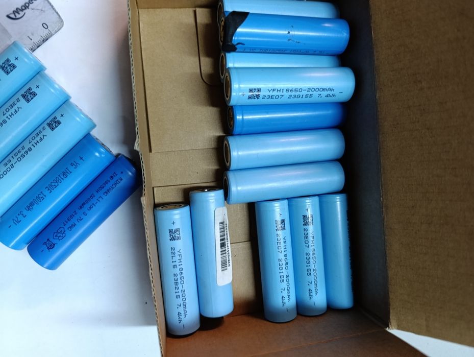 .Продам для павербанка и фонариков  литиевые акомулятори