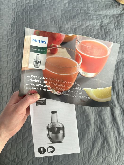 Соковитискач Соковижималка центробіжна Philips HR1922/21