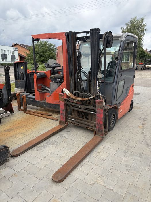 Wózek widłowy elektryczny Toyota 8FBMKT30 2020r. Bez baterii z Niemiec
