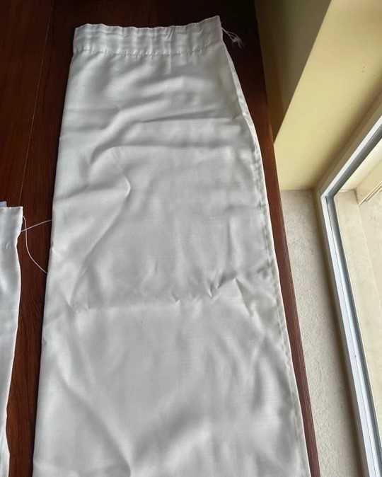 Cortinados creme/ marfim
