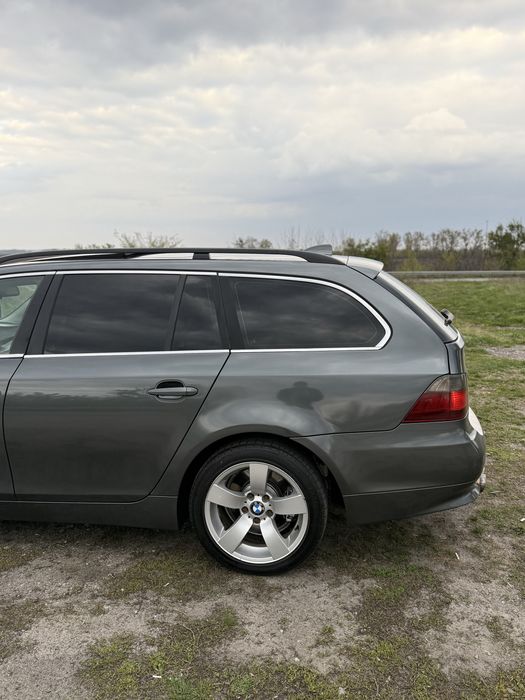 E61 525d m57n 2005 року