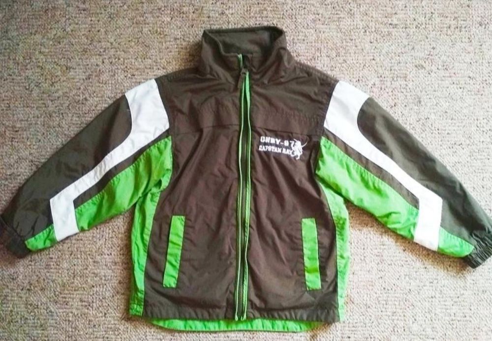 Вітровка для хлопчиків 116рр