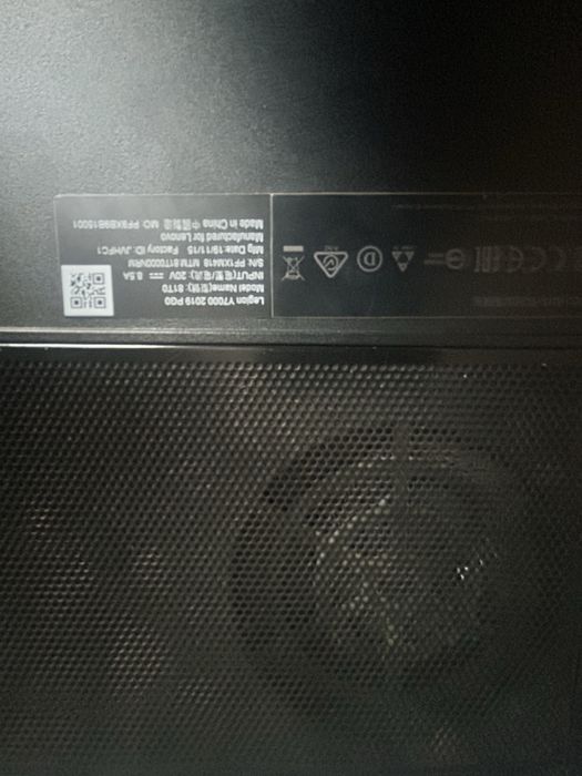 ноут Lenovo Legion