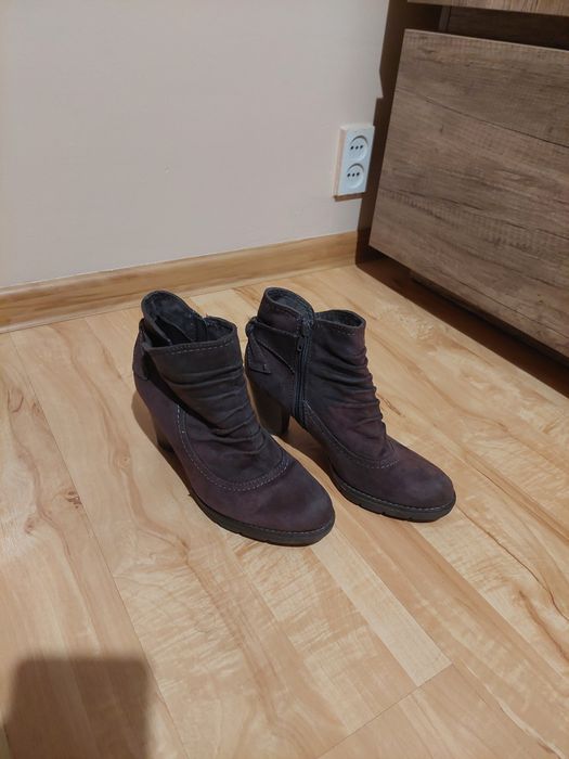 Kozaczki damskie firmy Gino Venturi rozmiar 37